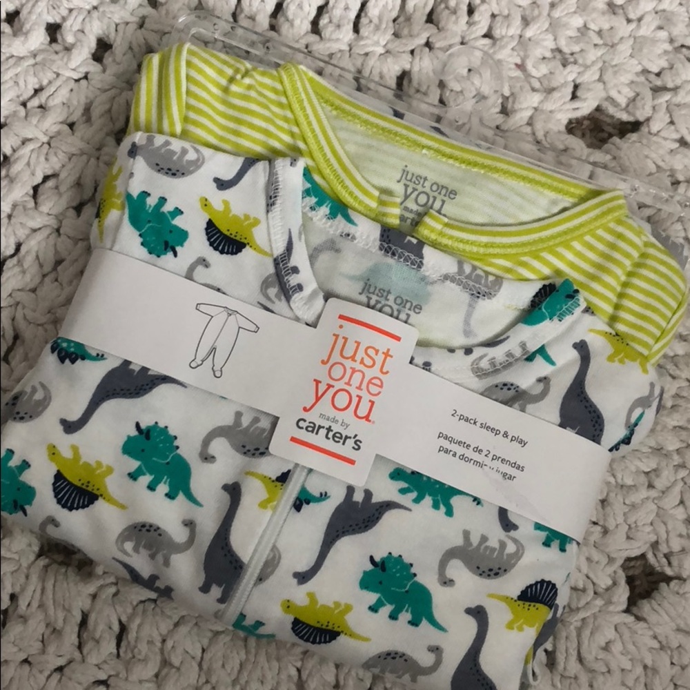 Carter’s 2-pack sleep & play footies. 6 month. NWT